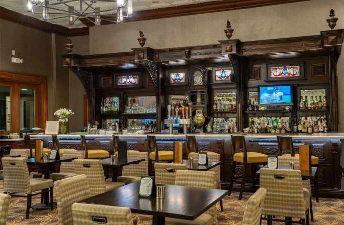 Spensers Pub at the Grand Canyon Railway Hotel.