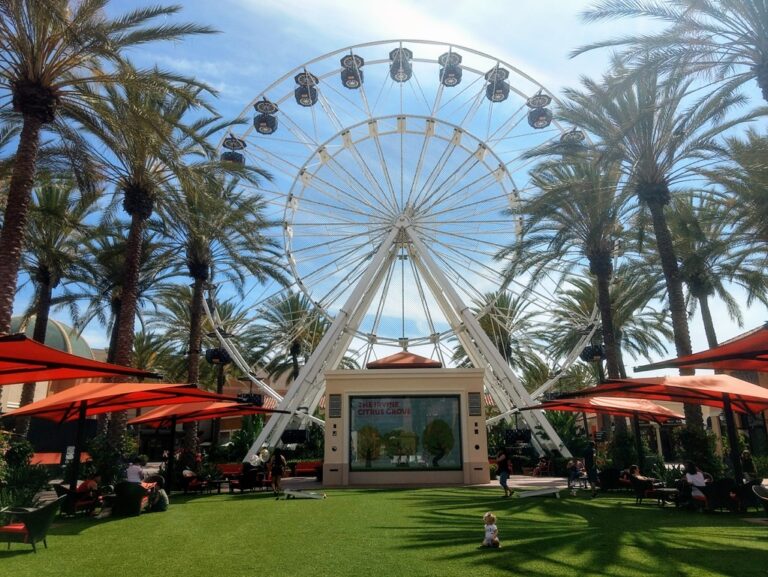 Orange County Irvine Spectrum Ferris Wheel