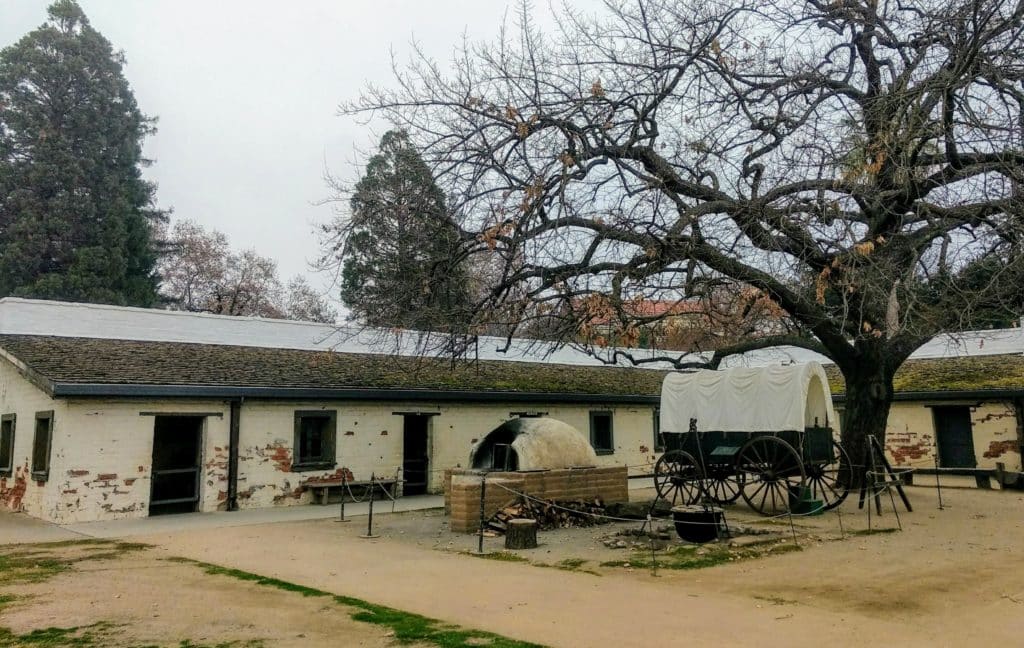 Sutters Fort