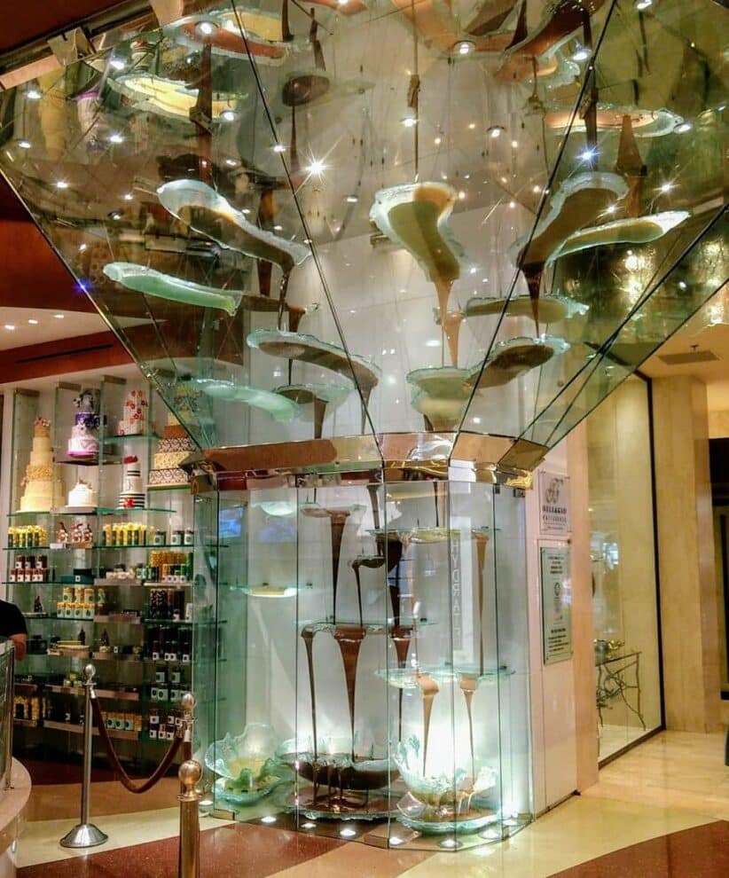 Chocolate Fountain is one of the free things to do in Las Vegas with kids.