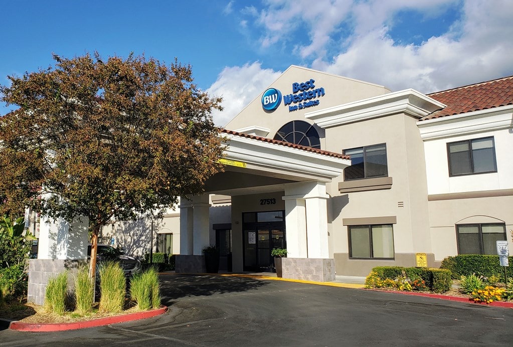 Six Flags Best Western Hotel