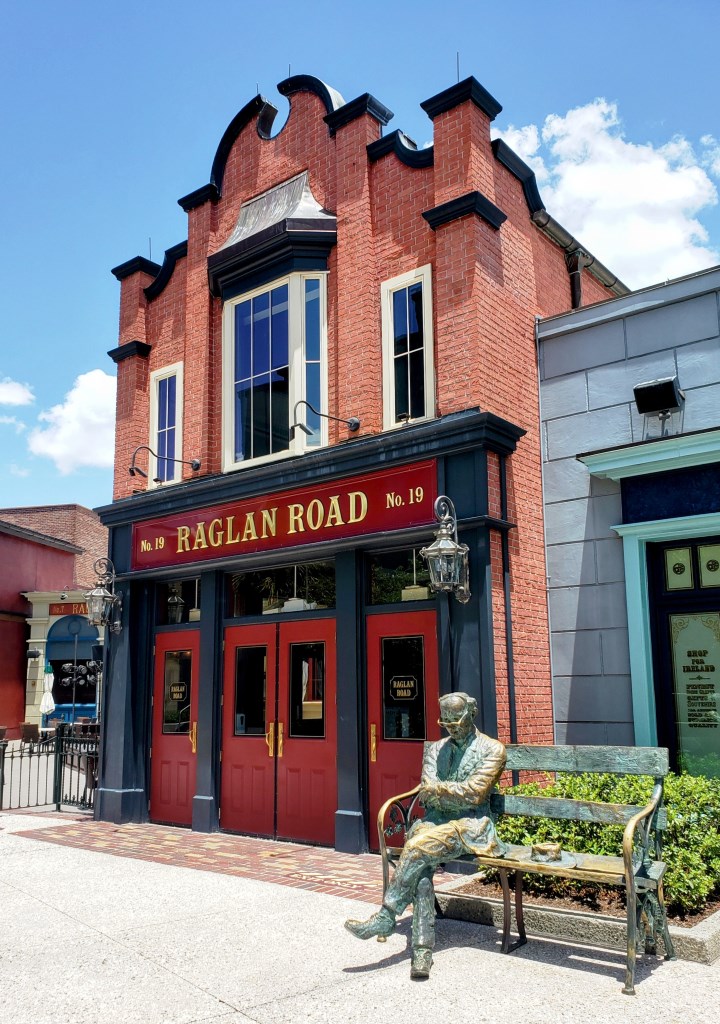 Raglan Road Irish Pub and Restaurant