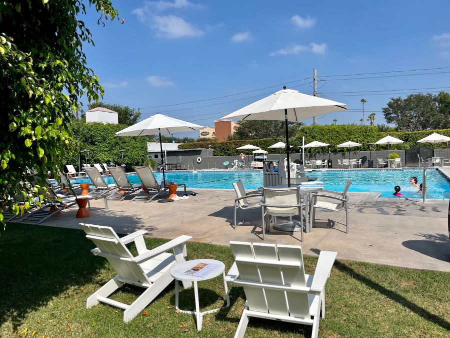 Hotels walking distance to Disneyland - Anaheim Hotel