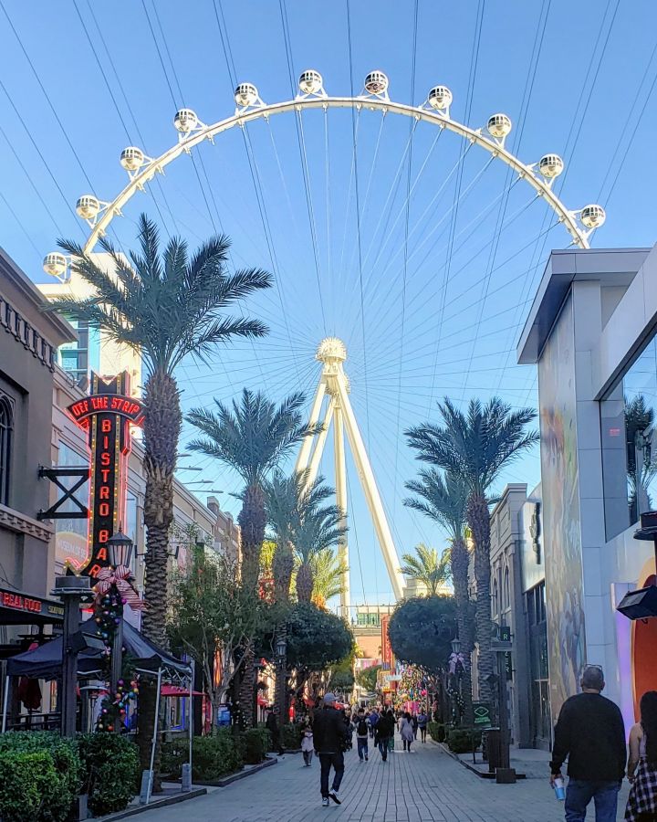 High Roller Observation Wheel