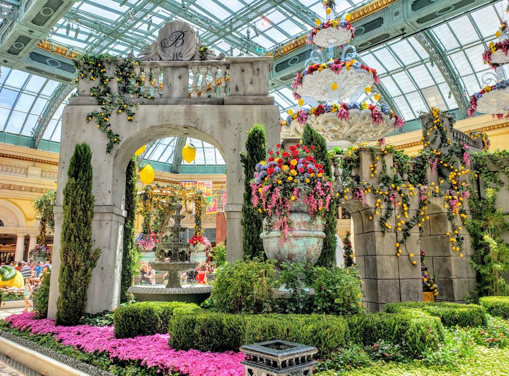 Bellagio Conservatory free Las Vegas display